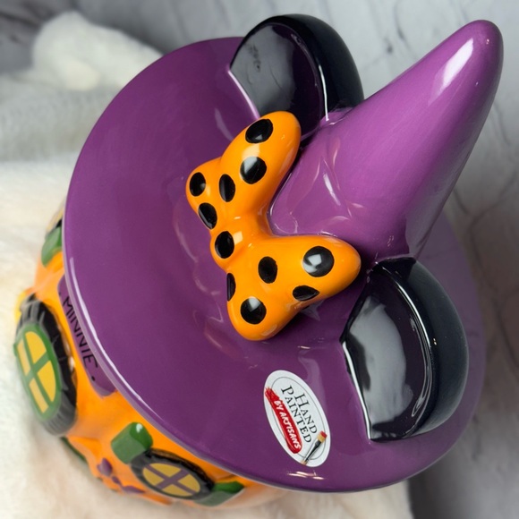 Disney Minnie Mouse Cookie Jar NEW 2024 - Picture 3 of 5
